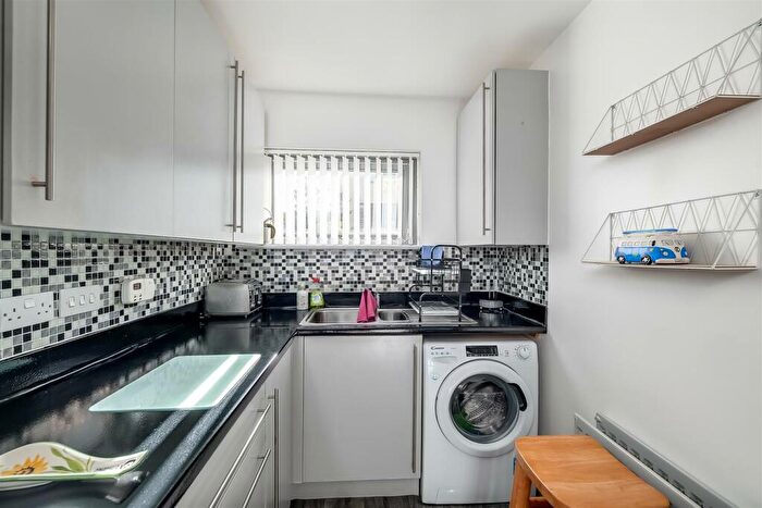 3 Bedroom Terraced House For Sale In Wall Street, Devonport, PL1