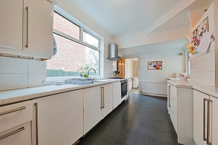 3 Bedroom Semi-Detached House For Sale In Wolfreton Lane, Willerby, Hull, HU10