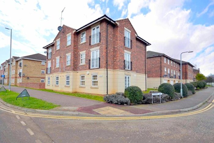 2 Bedroom Flat To Rent In Henry Bird Way, Northampton, Northamptonshire, NN4
