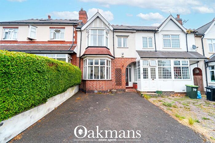 3 Bedroom Terraced House For Sale In Devon Road, Smethwick, West Midlands, B67
