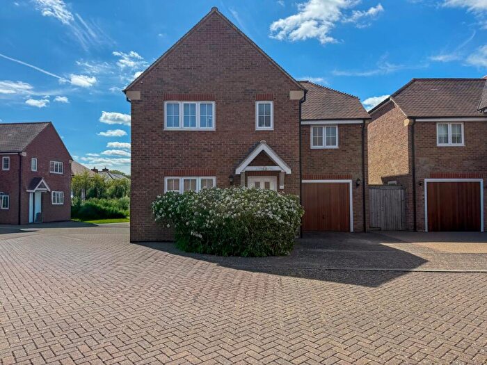 4 Bedroom Detached House For Sale In Capability Way, Greenham, Thatcham, RG19