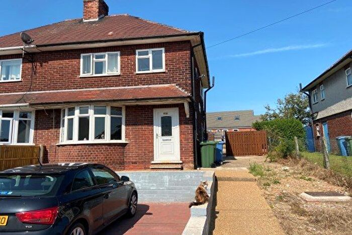3 Bedroom Property To Rent In Princess Avenue, Mansfield, NG20