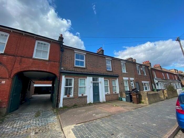 2 Bedroom Maisonette To Rent In Culver Road, St. Albans, AL1