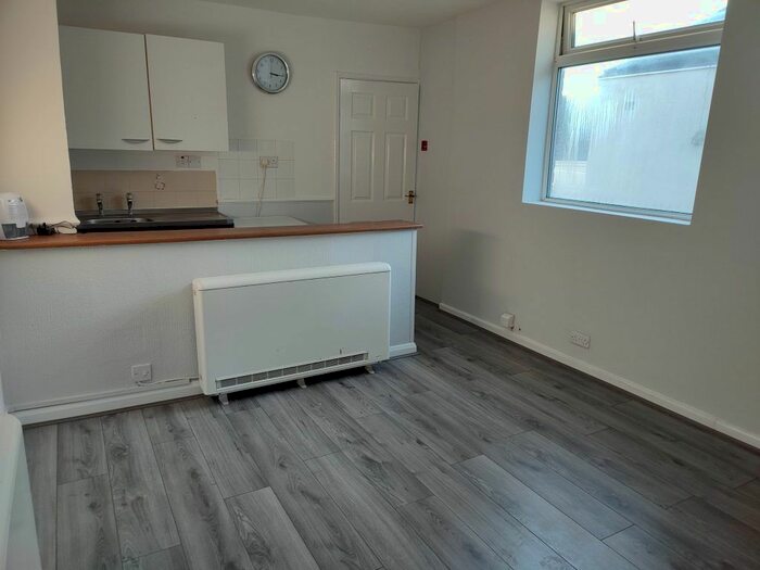 1 Bedroom Studio To Rent In Hartington Road, Stockton-On-Tees, TS18