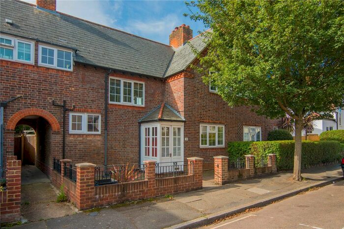 4 Bedroom Terraced House To Rent In Riverview Gardens, Twickenham, TW1