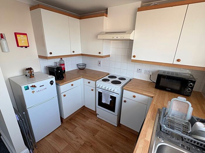 1 Bedroom Flat To Rent In Shenley Road, Borehamwood, WD6