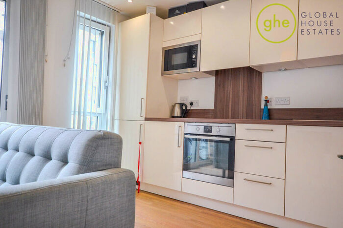 Studio To Rent In Hannaford Walk, Bromley By Bow, London, E3