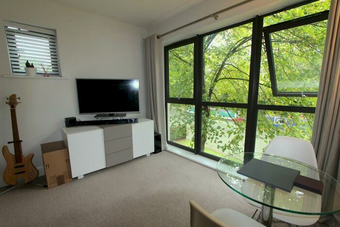 2 Bedroom Apartment To Rent In Waterside House, Milton Keynes, Milton Keynes, MK6