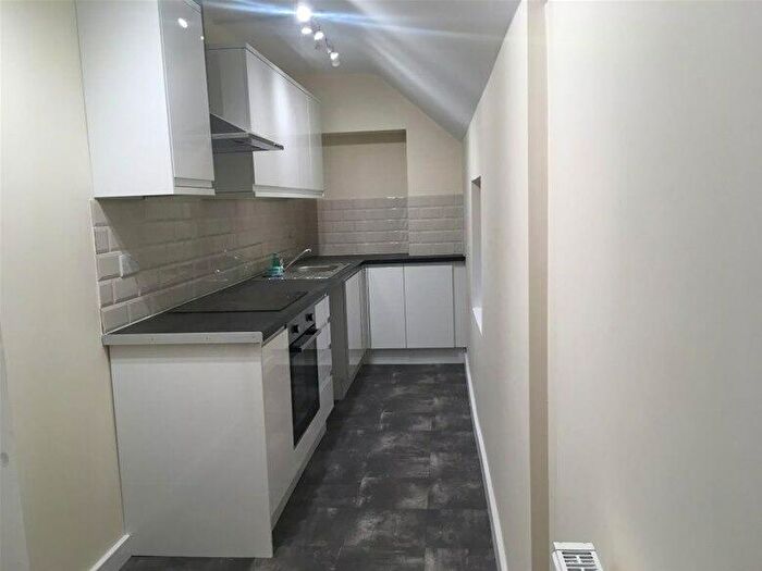 2 Bedroom Flat To Rent In London Road, Headington, Oxford, OX3