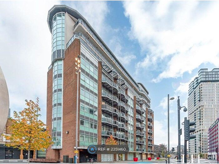2 Bedroom Flat To Rent In The Heights, London, E15