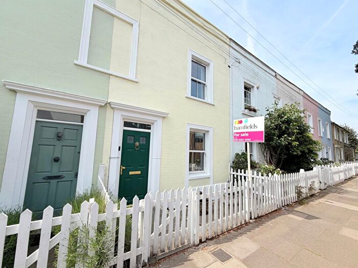 2 Bedroom Terraced House For Sale In Holly Walk, Enfield, EN2
