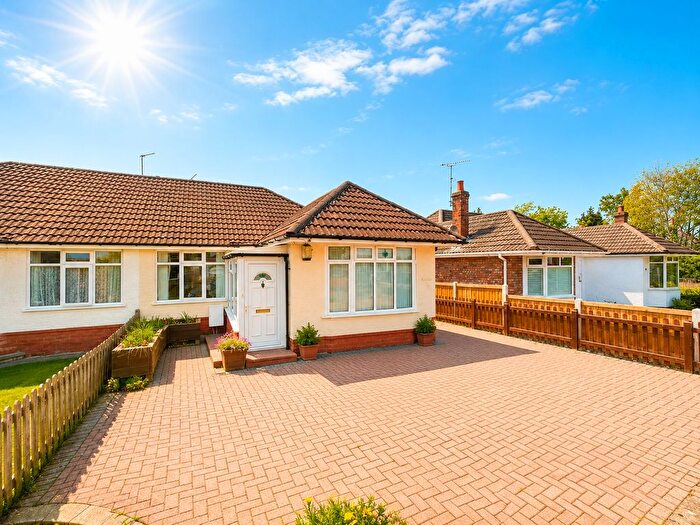 3 Bedroom Bungalow For Sale In Butterbache Road, Huntington, Chester, Cheshire, CH3