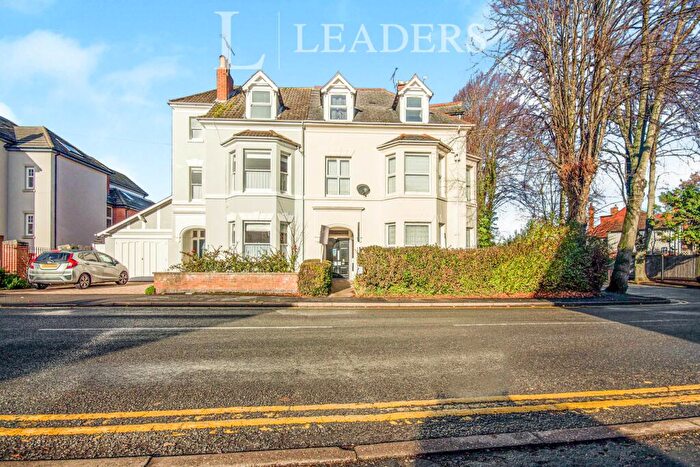 4 Bedroom House To Rent In Waverley Road, Kenilworth, CV8