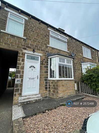 3 Bedroom Terraced House To Rent In Rowley Lane, Lepton, Huddersfield, HD8