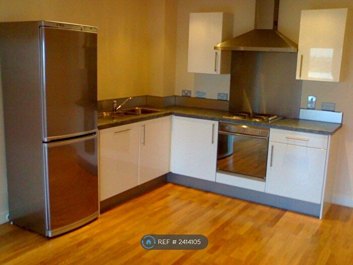 2 Bedroom Flat To Rent In The Reach, Liverpool, L3
