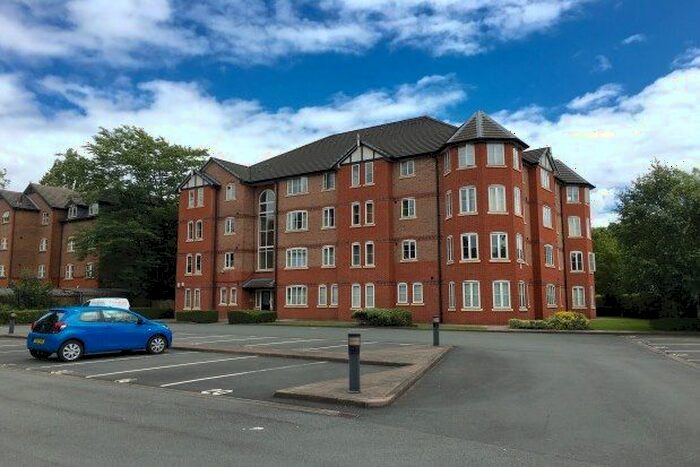 2 Bedroom Property To Rent In Wilmslow Road, Manchester, M20