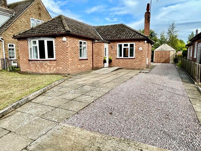 3 Bedroom Detached Bungalow For Sale In Church Gate, Whaplode, PE12