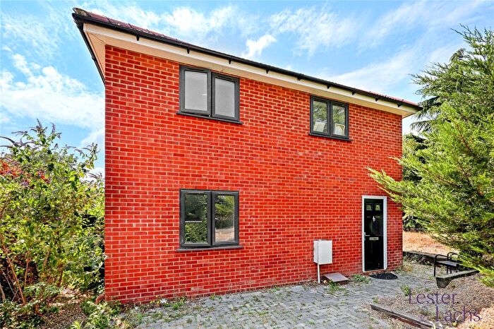 2 Bedroom End Terrace House For Sale In Sheffield Drive, Harold Hill, Romford, Essex, RM3