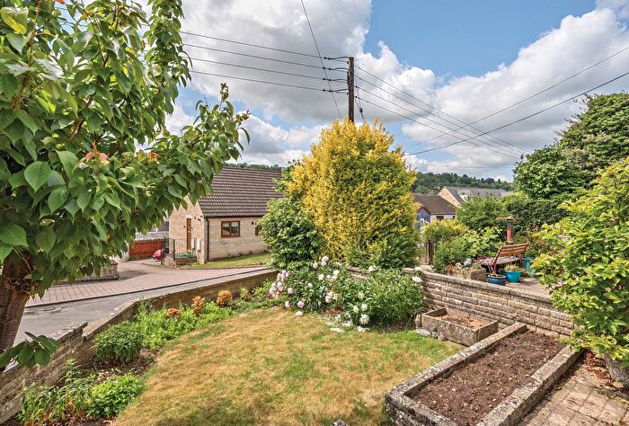 3 Bedroom Semi Detached House For Sale In Valley Close, Bourne, Brimscombe, Stroud, GL5