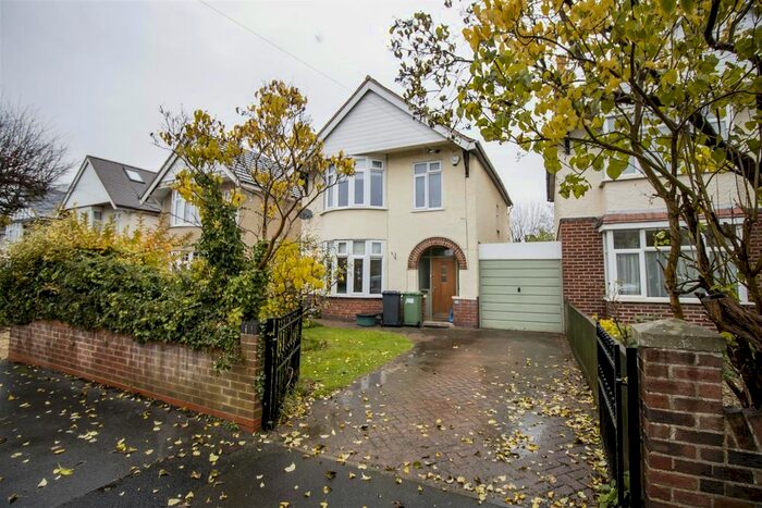 3 Bedroom Detached House To Rent In Riversley Road, Longlevens, Gloucester, GL2