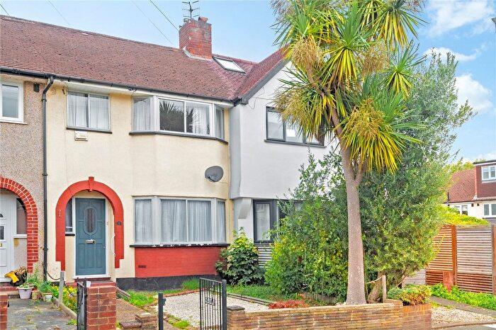 3 Bedroom Terraced House For Sale In Augusta Road, Twickenham, TW2