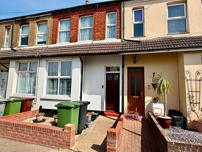 4 Bedroom Terraced House For Sale In Chandler Road, Bexhill-On-Sea, TN39