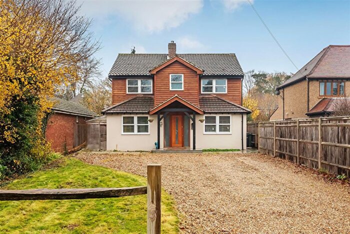 4 Bedroom Detached House To Rent In Links Road, Ashtead, KT21