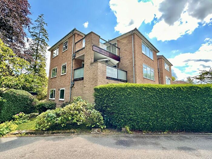 3 Bedroom Apartment For Sale In Dalebrook Court Ranmoor Sheffield, S10