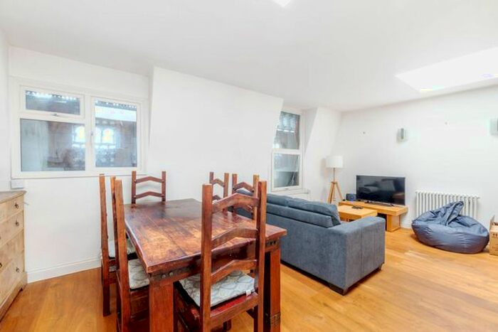 1 Bedroom Flat To Rent In Uxbridge Road, Shepherd's Bush, London, W12