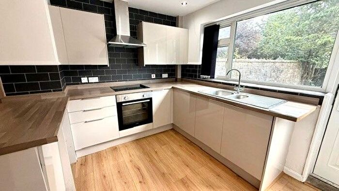 2 Bedroom Property To Rent In School Road, Sheffield, S10