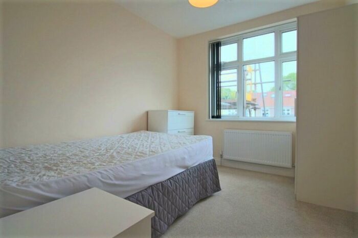 2 Bedroom Apartment To Rent In Dovercourt Road, Horfield, Bristol, BS7
