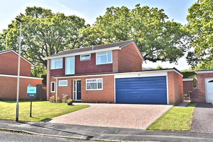 4 Bedroom Detached House For Sale In Follett Road, Tiverton, Devon, EX16