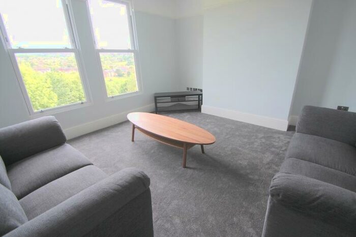 2 Bedroom Apartment To Rent In Ridge Terrace, Headingley, Leeds, LS6