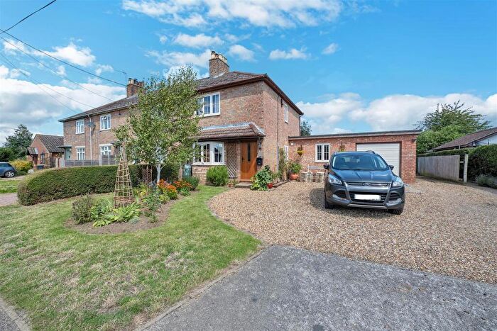 2 Bedroom End Of Terrace House For Sale In Pound Hill, Bacton, IP14