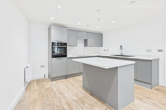 2 Bedroom End Of Terrace House For Sale In Windmill Row, St. Neots, Cambridgeshire, PE19