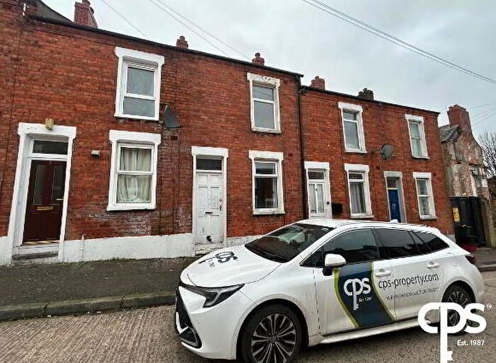 2 Bedroom Mid Terraced House For Sale In Oakley Street, Belfast, BT14