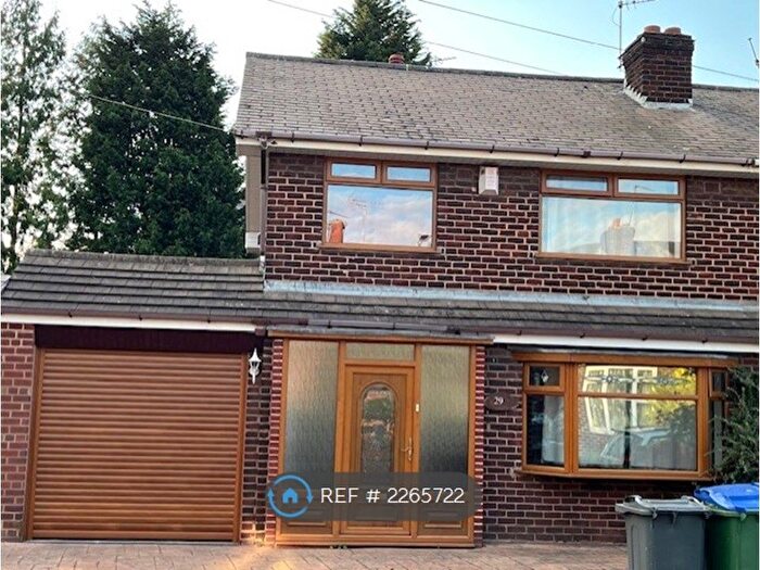 3 Bedroom Semi-Detached House To Rent In Bevan Road, Tipton, DY4