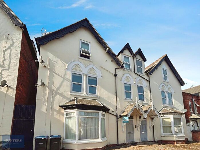 2 Bedroom House To Rent In Holly Road, Edgbaston, B16