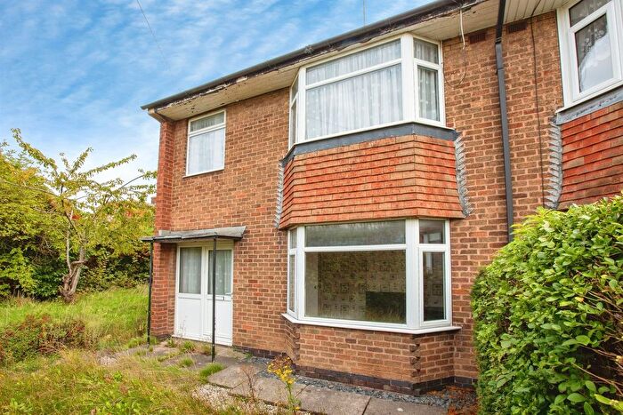 3 Bedroom Semi-Detached House For Sale In Greenhill Lane, Leabrooks, Alfreton, DE55