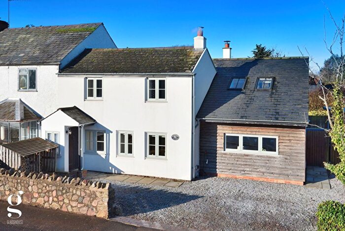 4 Bedroom Semi Detached House For Sale In Walwyn Road, Colwall, WR13