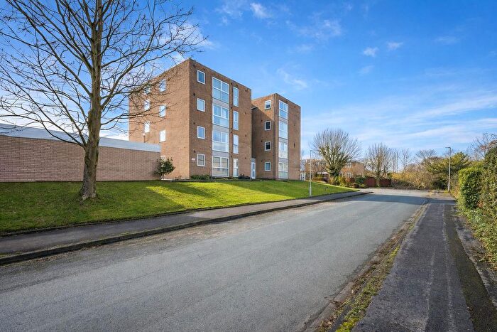 1 Bedroom Flat For Sale In Stuart Court, Macclesfield, SK10