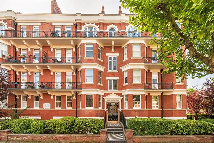 4 Bedroom Flat For Sale In Elgin Avenue, Maida Vale, W9