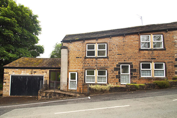 3 Bedroom End Of Terrace House For Sale In Delph Lane, Delph, OL3