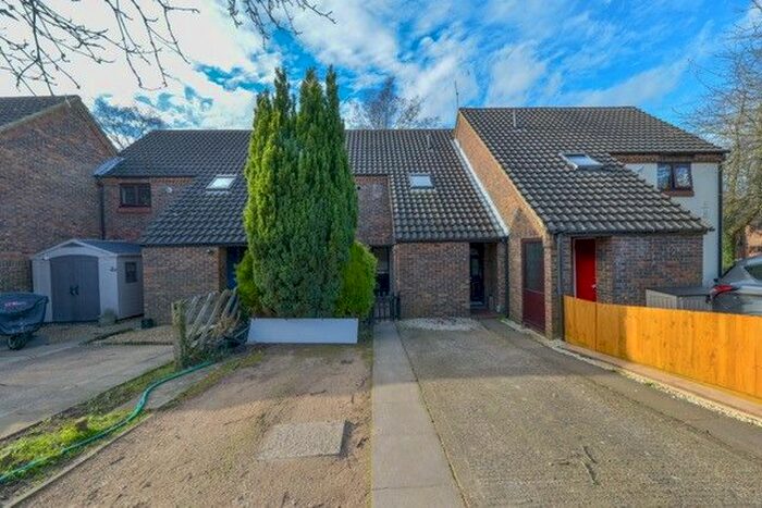 1 Bedroom Flat To Rent In The Berries, Sandridge, St.Albans, AL4