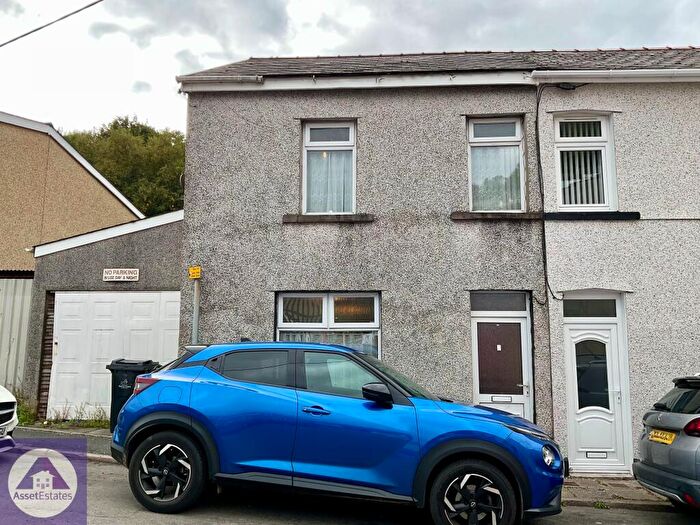 3 Bedroom Terraced House For Sale In Glandwr Street, Aberbeeg, NP13