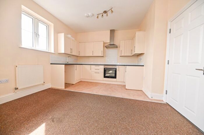 2 Bedroom Flat To Rent In London Road, Purbrook, Waterlooville, PO7
