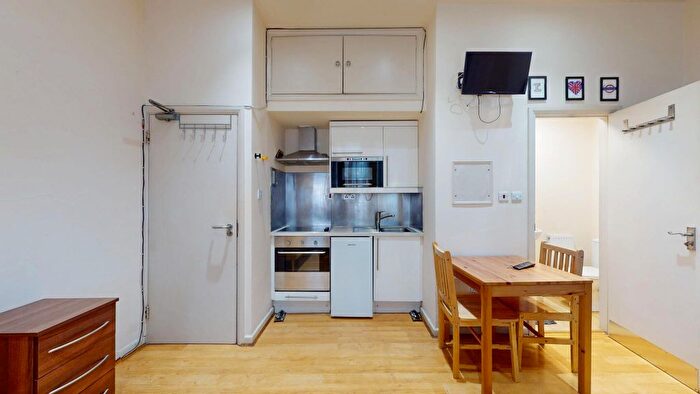 Studio To Rent In Brondesbury Park, NW6