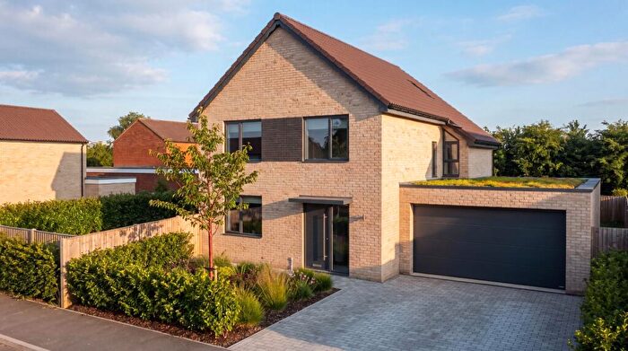 4 Bedroom Detached House For Sale In Hillside Road, Winchester, Hampshire, SO22
