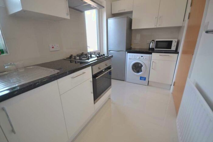 4 Bedroom Terraced House To Rent In Upper Crown Street, Reading, RG1