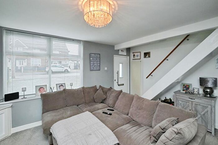 2 Bedroom Semi Detached House For Sale In Sundridge Road, Birmingham, B44